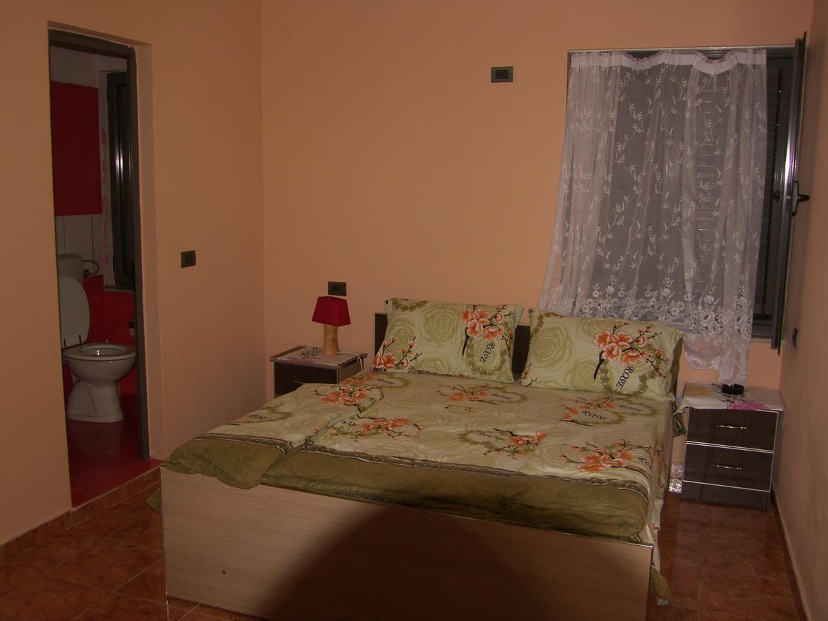 Shkodra Hotel Kültér fotó