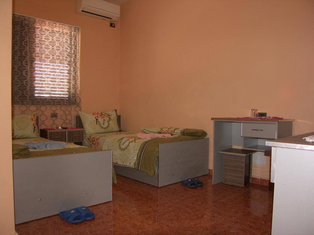 Shkodra Hotel Kültér fotó
