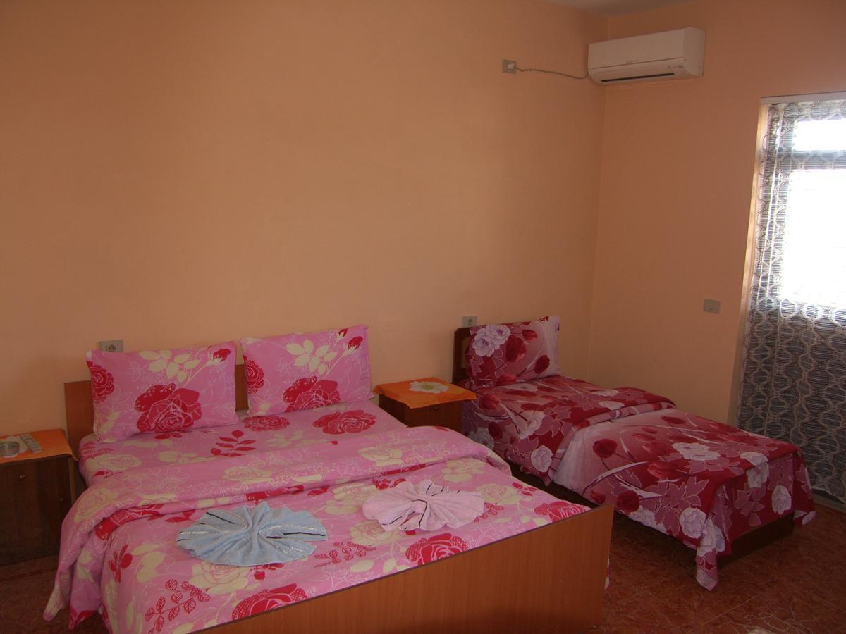 Shkodra Hotel Kültér fotó