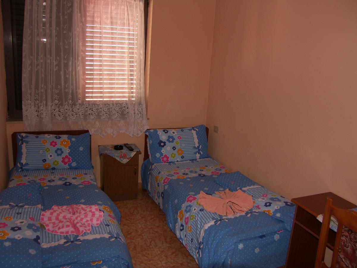 Shkodra Hotel Kültér fotó
