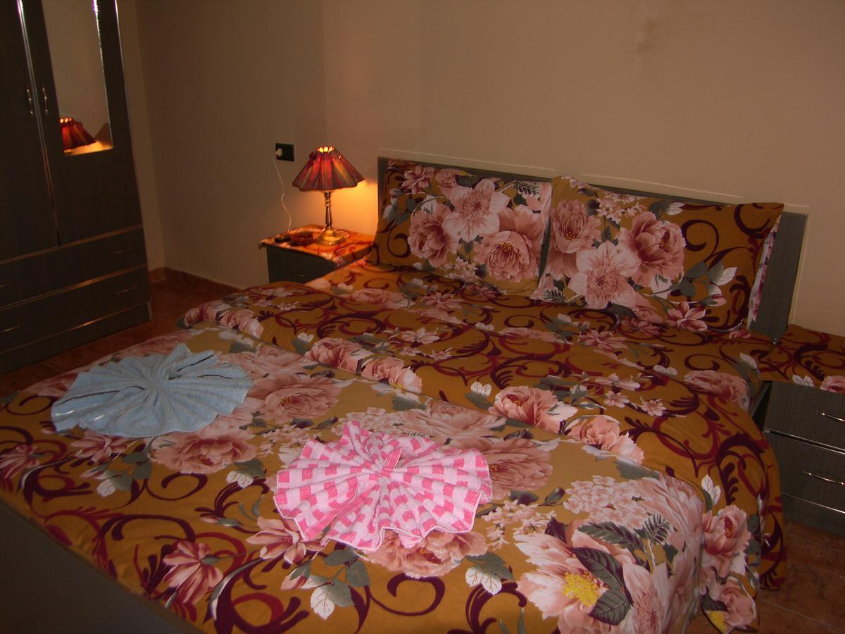 Shkodra Hotel Kültér fotó
