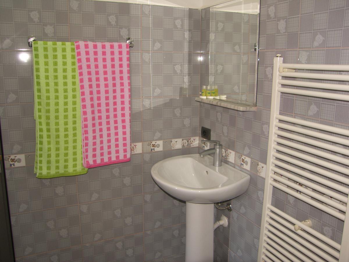 Shkodra Hotel Kültér fotó